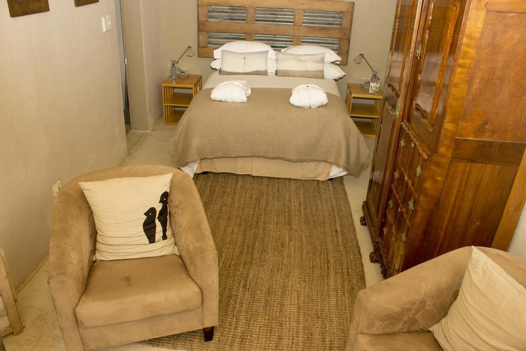 Отель The Ibis Lounge Nieu-Bethesda Экстерьер фото